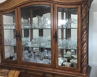 BEAUTIFUL CHINA CABINET FULL OF NICE GLASS