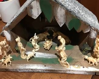 VINTAGE NATIVITY SET