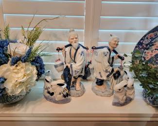 Asian decor, Imari, Famille Rose, Dedham pottery centerpiece