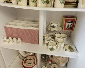 Spode Christmas Tree set