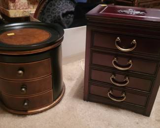 jewelry/trinket boxes