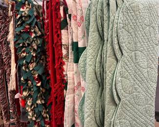 Beautiful Quilts!!  MANY Handmade and in like new condition