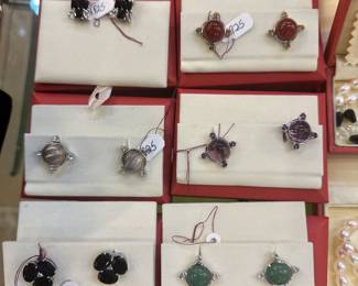 Many 925 (sterling) pieces.  These are GUMPS.