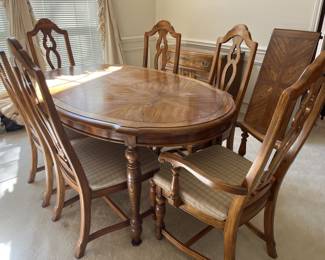 Sklar-Peppler Oval Dining Table & Six Matching Chairs