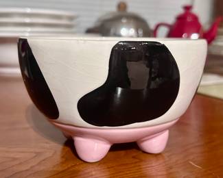 Mini cow bowl