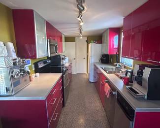 FOR SALE or RENT or TRADE FOR RV: CONTACT 480 577-8396 for details:  9 month special $1,350/mth includes utilities furnished with bed, futon, refrigerator, washer and dryer toaster, coffee maker, dishwasher.&nbsp;&nbsp;Home is all new and remodeled.  Access to all facilities, pool, gym and pickleball courts.  