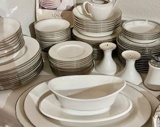 Lenox "Maywood" dishes