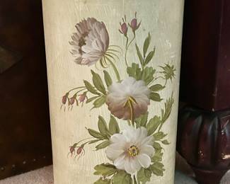 floral umbrella holder