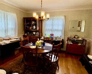 Dining room Set with matching hutrch