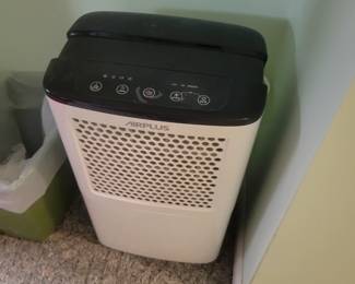 Dehumidifier 