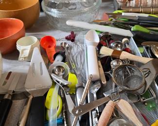 Utensils - Alot of Pamper Chief