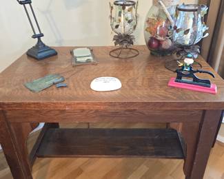 Antique Library Table - Desk Lamp - Fall Decor