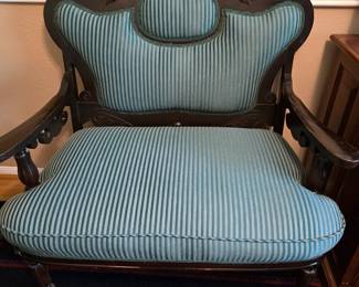 Loveseat of Parlor Set