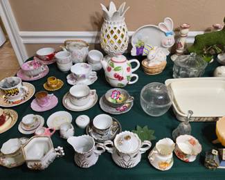 Tea Cups - Kitchen Misc.