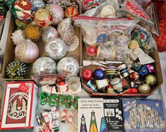 Christmas Room with lots of Vintage Items