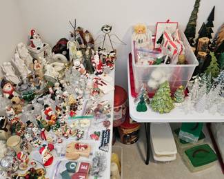 Christmas Room with lots of Vintage Items