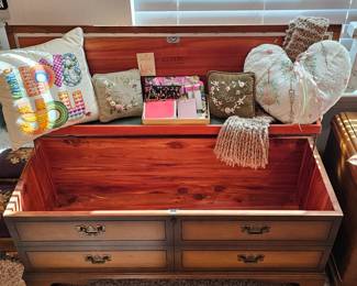 Lane Hope Chest