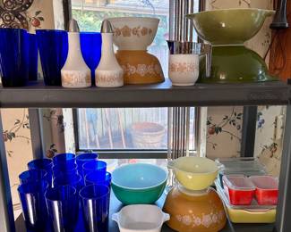 Pyrex - Corning Ware
