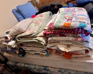 Vintage Quilts 