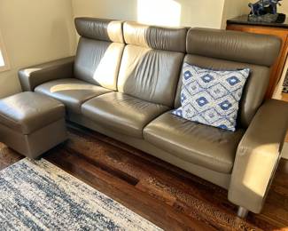 Ekornes Stressless
sofa 