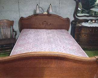 Vintage Full Size Bed
(Light On Headboard Not Included But Will Be Sold Separately)