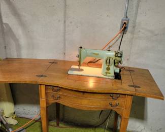 Vintage Singer Sewing Machine