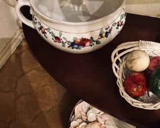 Antique Floral Chamber Pot.