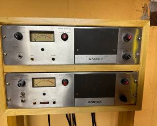 AMPEX VINTAGE AMPLIFIER