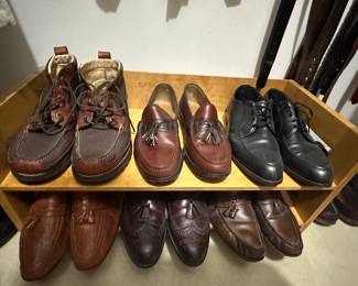 Men’s size 13 shoes 