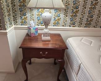 1 of 2 end tables and lamps available 