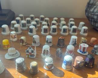 Hundreds of thimbles 