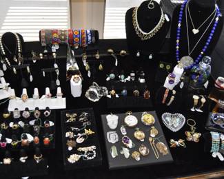 Fine jewelry to be sold