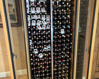 WineMate approx. 400 bottle double stack wine frig