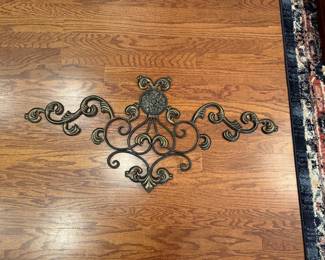 Metal Wall decor $4