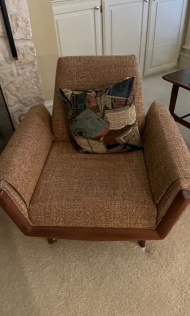 Mid-Century chair (2)