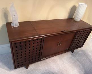 Hi-Fi mid century beautiful wood