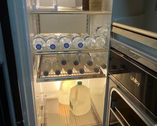 Inside refridgerator/freezer