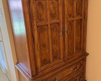 Matching chest to the king bed