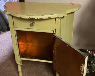 Vintage humidor table that is copper lined