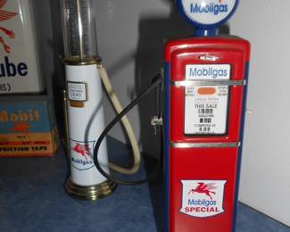 small Mobil Gas Pumps