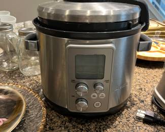 Breville slow cooker and pressure cooker in one.