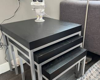 Set of 3 beating tables