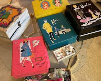 Vintage Barbie cases and clothing
