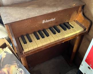 Schoenhut toy piano