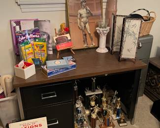 Small Formica/metal desk