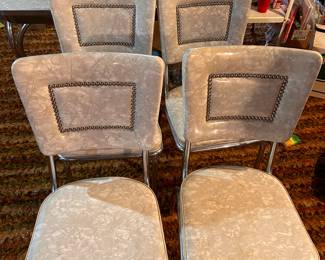 Awesome Mid Century Dining Table and Chairs 