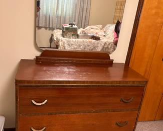 Art Deco dresser and Mirror 