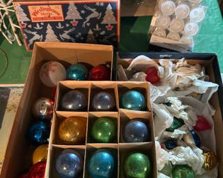 Kugle Glass Antique Ornaments 