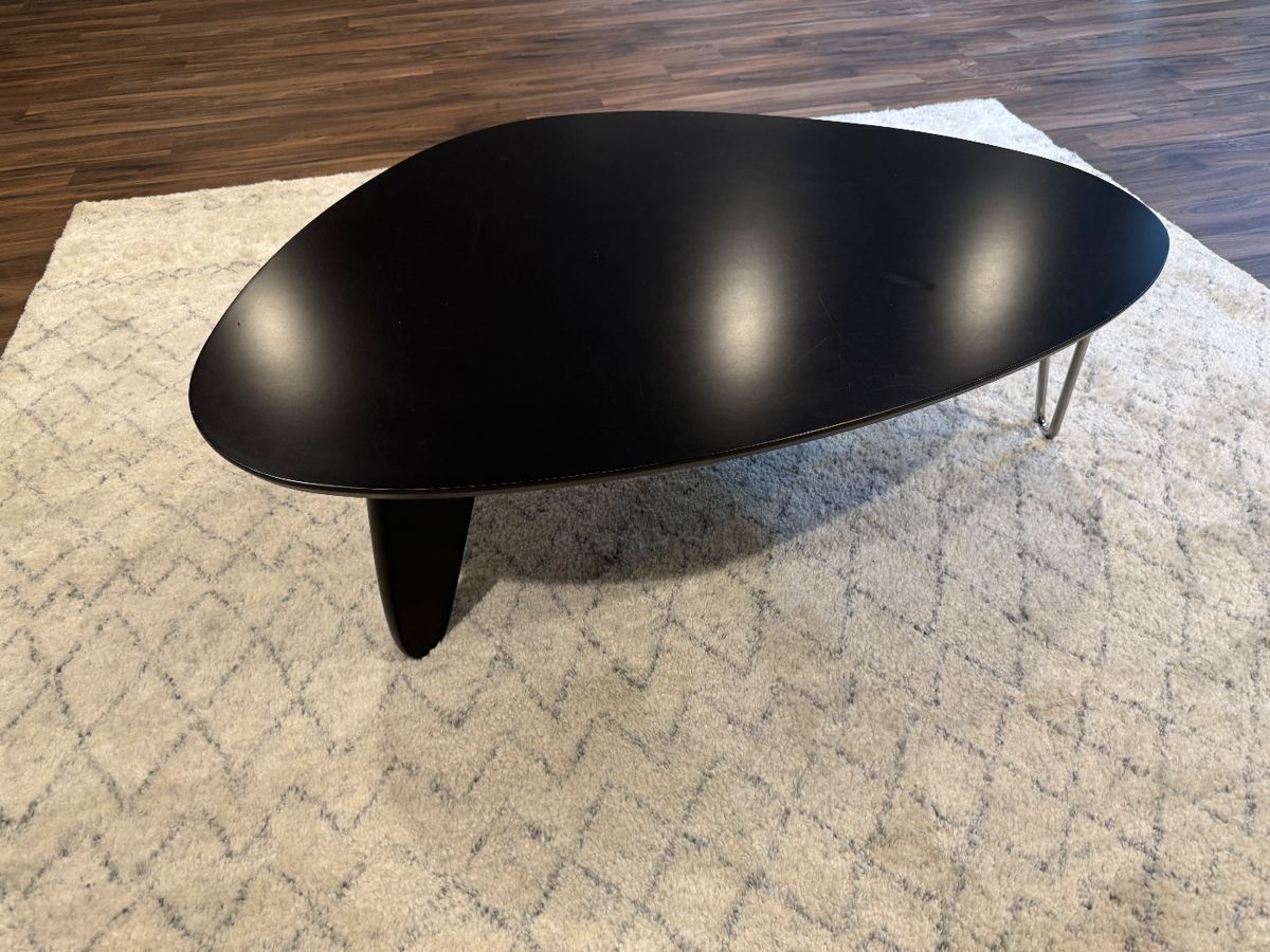 Isamu Noguchi rudder coffee table, very desirable