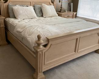 Queen Aspen Comforter Set (Never Been Used)
